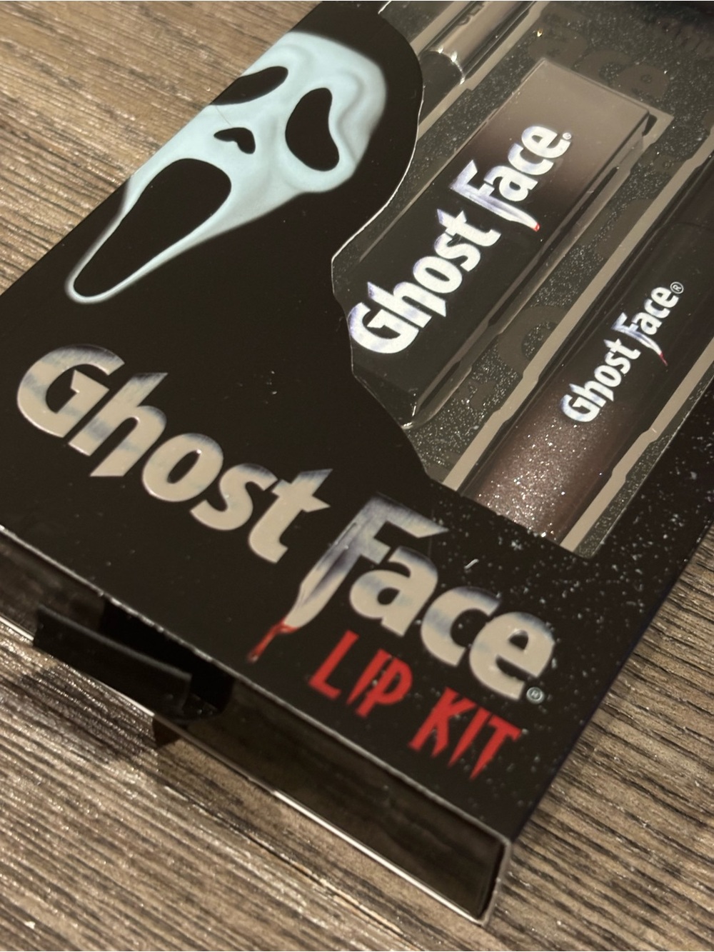 GLAMLITE • Ghost Face Nude Lip Kit • 3-Piece Limited Edition Horror Set - Picture 3 of 16